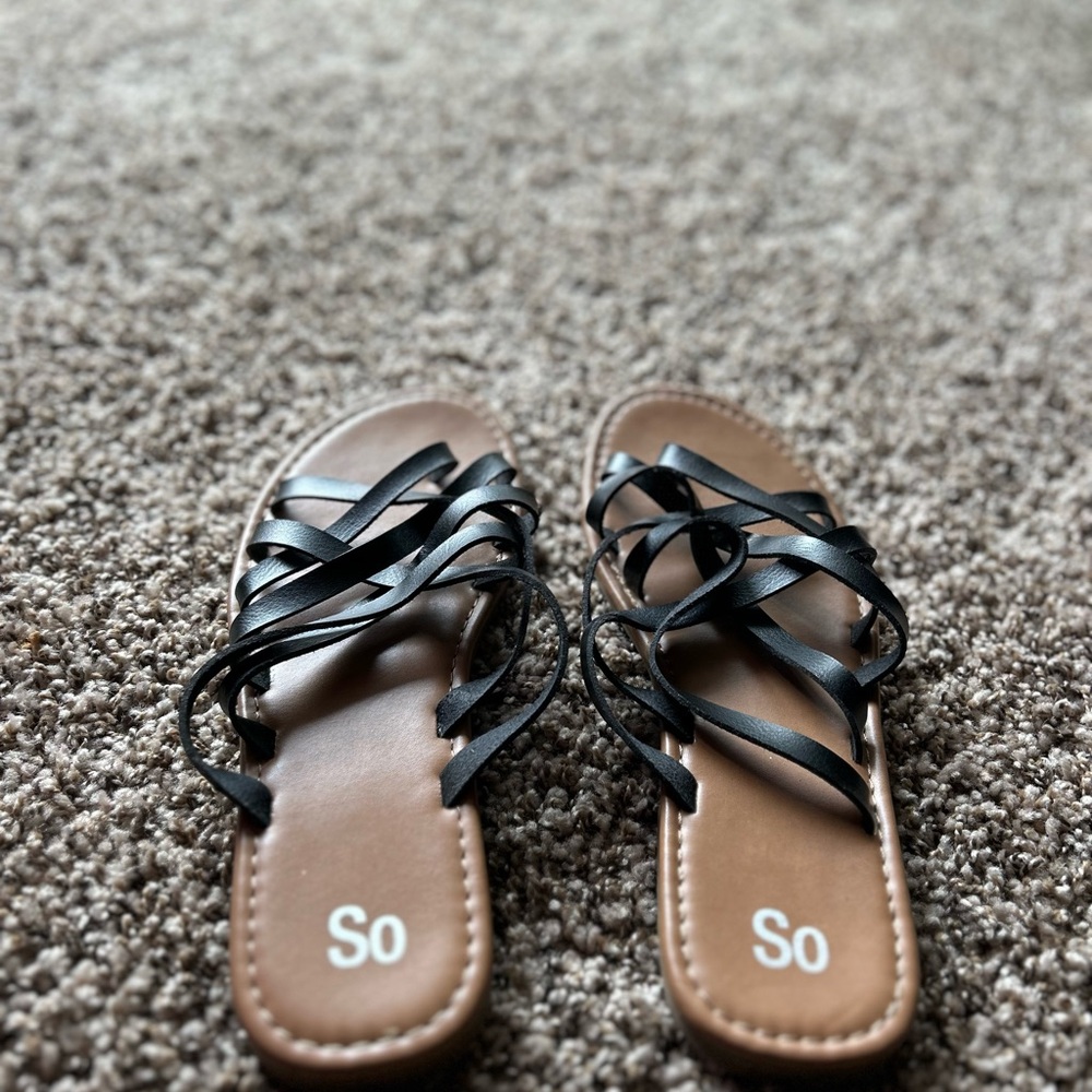 SO Black and Brown Strappy Sandals